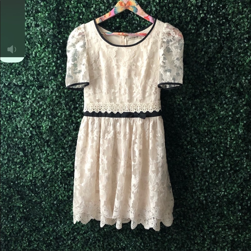 La Chapelle Ivory Lace Dress - XXS